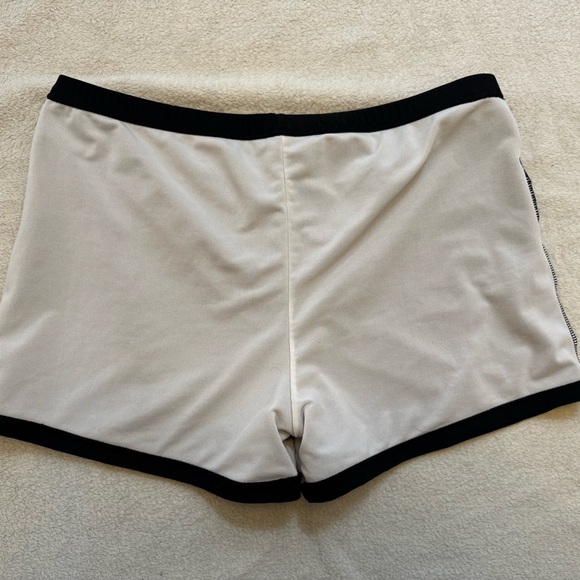 Black Swim Shorts Women's Plus Size XXXL - Picture 6 of 6